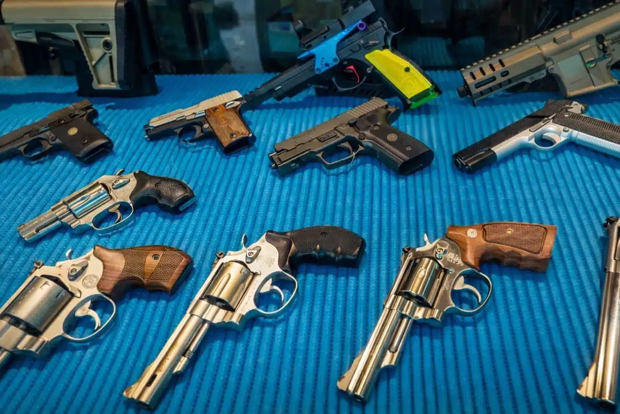 O lado perigoso da Tailândia: 1 arma de fogo para cada 6,6 habitantes da Tailândia