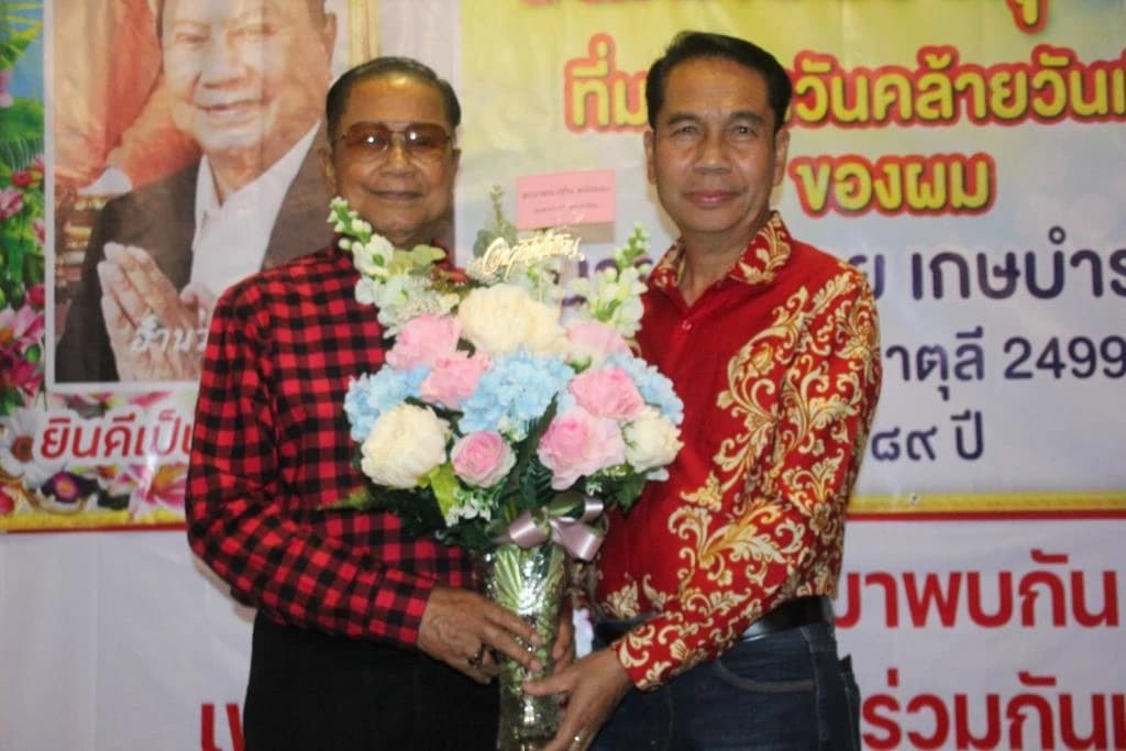 Morre Amnuay Kesbumrung, lenda do Muay Thai e homem que transformou o Rangsit Stadium