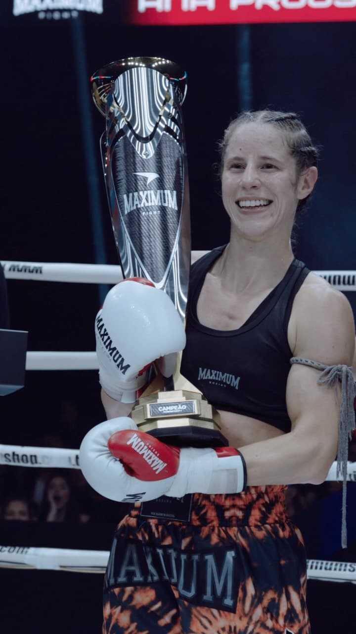 Ana Proost vence Day Vieira no Maximum Fight 7 e entra de vez no radar por disputa de título brasileiro