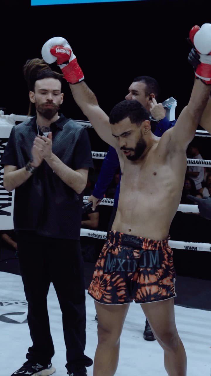 Lucas “Retz” Lima vence Marcelo Sayajin por nocaute técnico no Maximum Fight 7