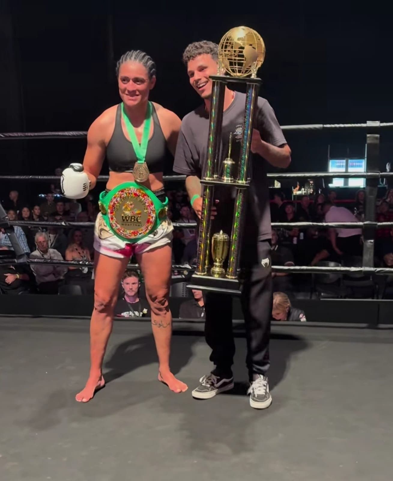 Rose Amorim defende título mundial da wbc e segue no topo dos meio-médios