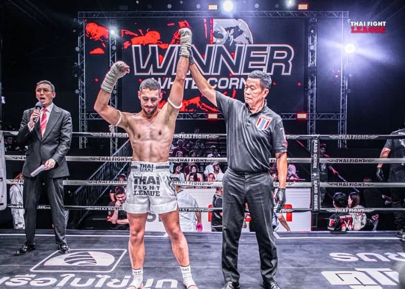 Kaique Gonçalves vence por nocaute no Thai Fight League e mira os grandes eventos
