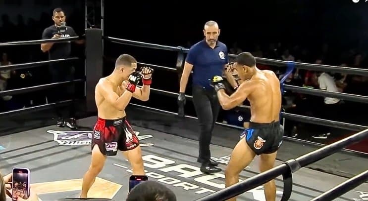 Marco “Pakorn” vence Anderson Nascimento por interrupção médica em combate explosivo no AsperaN1