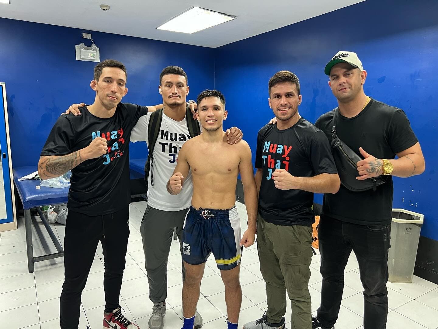 Israel dos Santos vence luta principal em evento em Bangkok