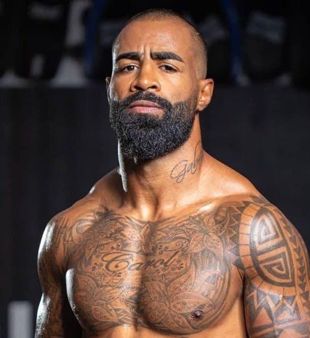 Conheça o multi-campeão de muaythai e kickboxing Cosmo Alexandre