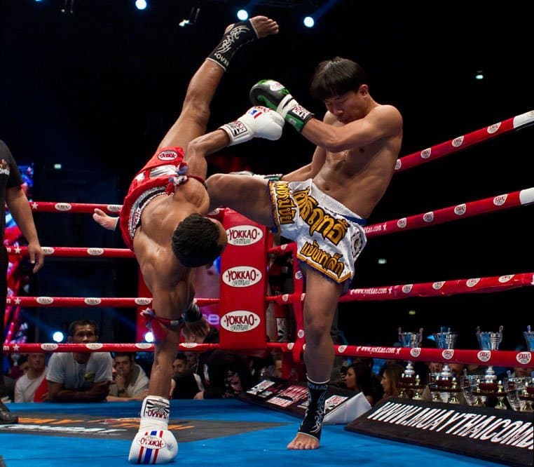 Saenchai: Seu golpe mais famoso é falta?